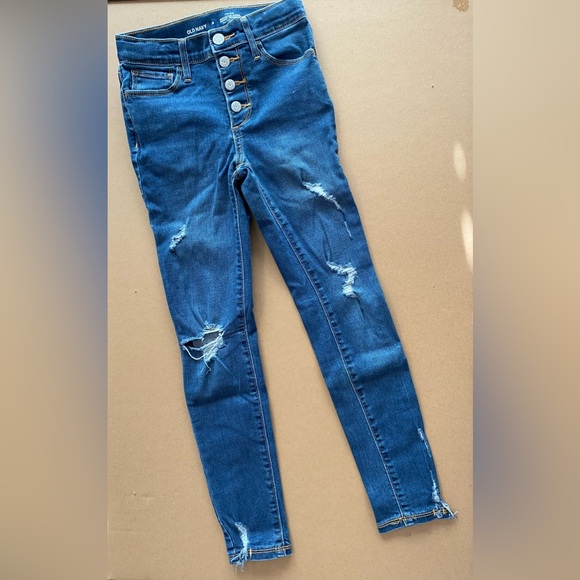 Old Navy Rockstar super skinny jogging a size 8 girl jeans - Picture 2 of 4
